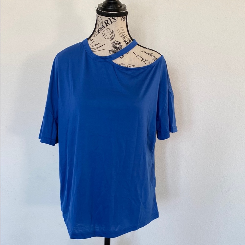 Vibrant Blue Asymmetrical Short Sleeve Tee